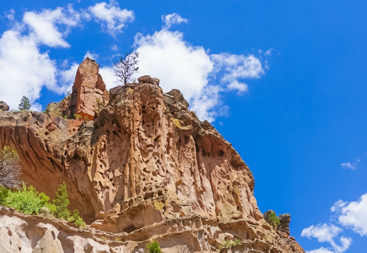 the-best-trails-for-bandelier-national-monument-hiking