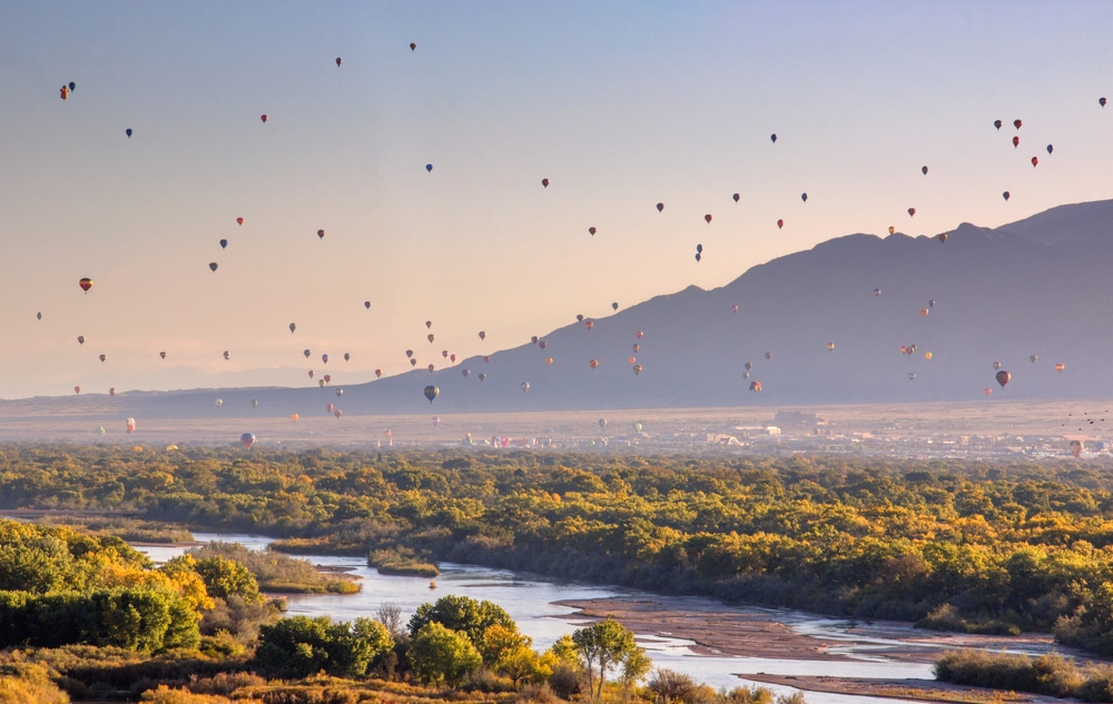 Beautiful scenery of northern new mexico while enjoying hot air balloon rides in Albuquerque
